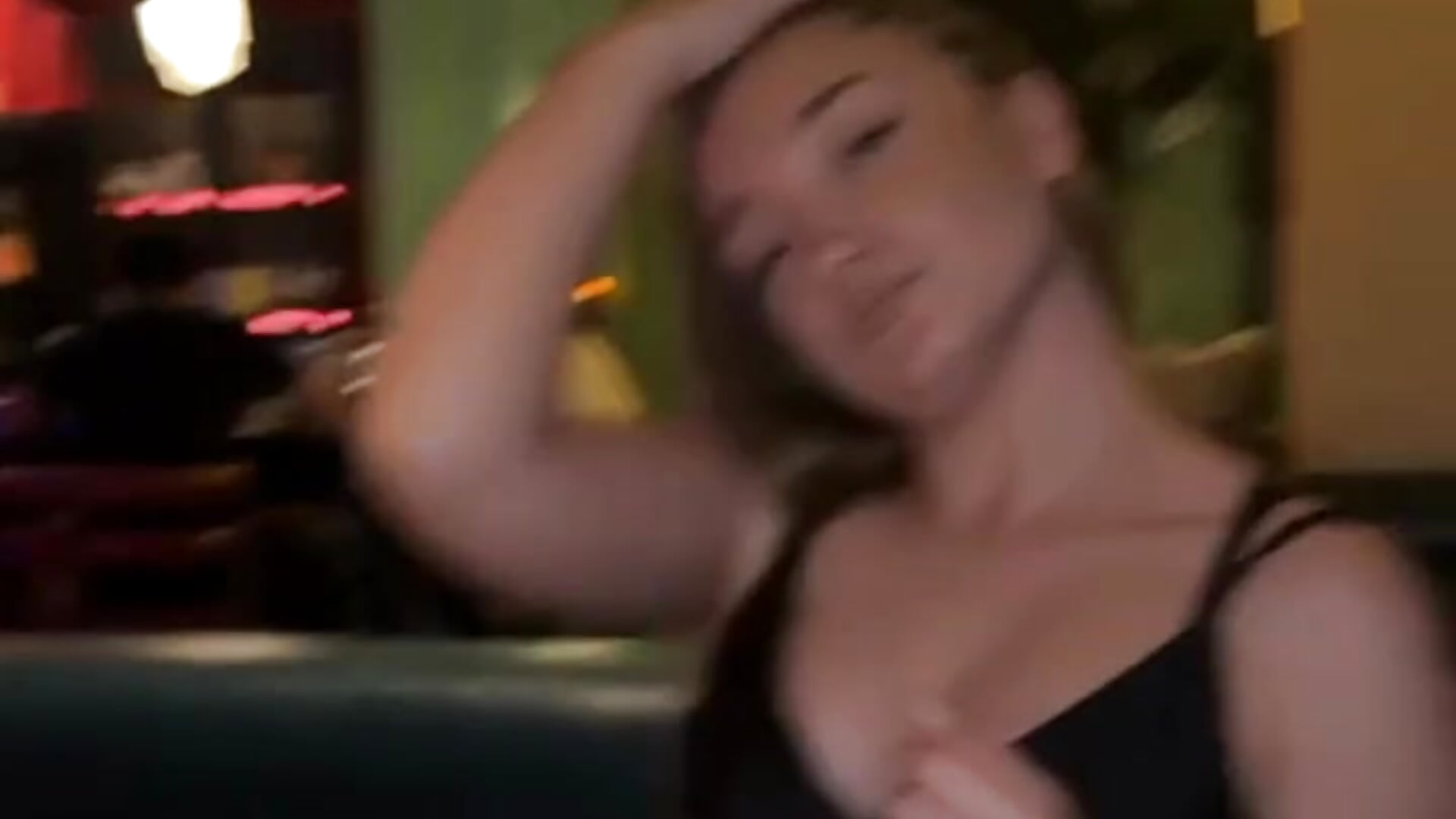 Chiling 🍹 - video by ShemikaCozza cam model