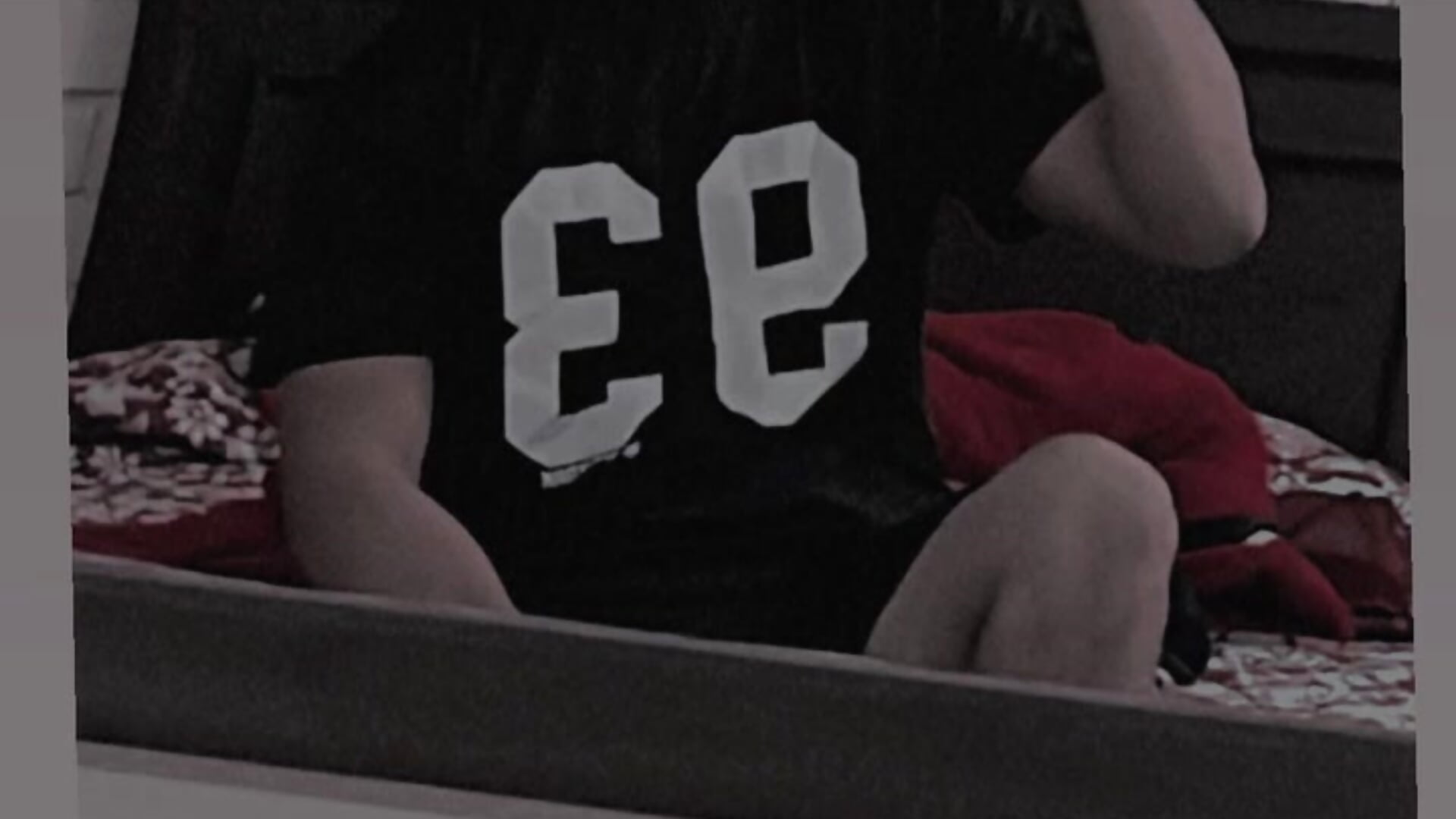 Firme - video di Charlykll modella di cam