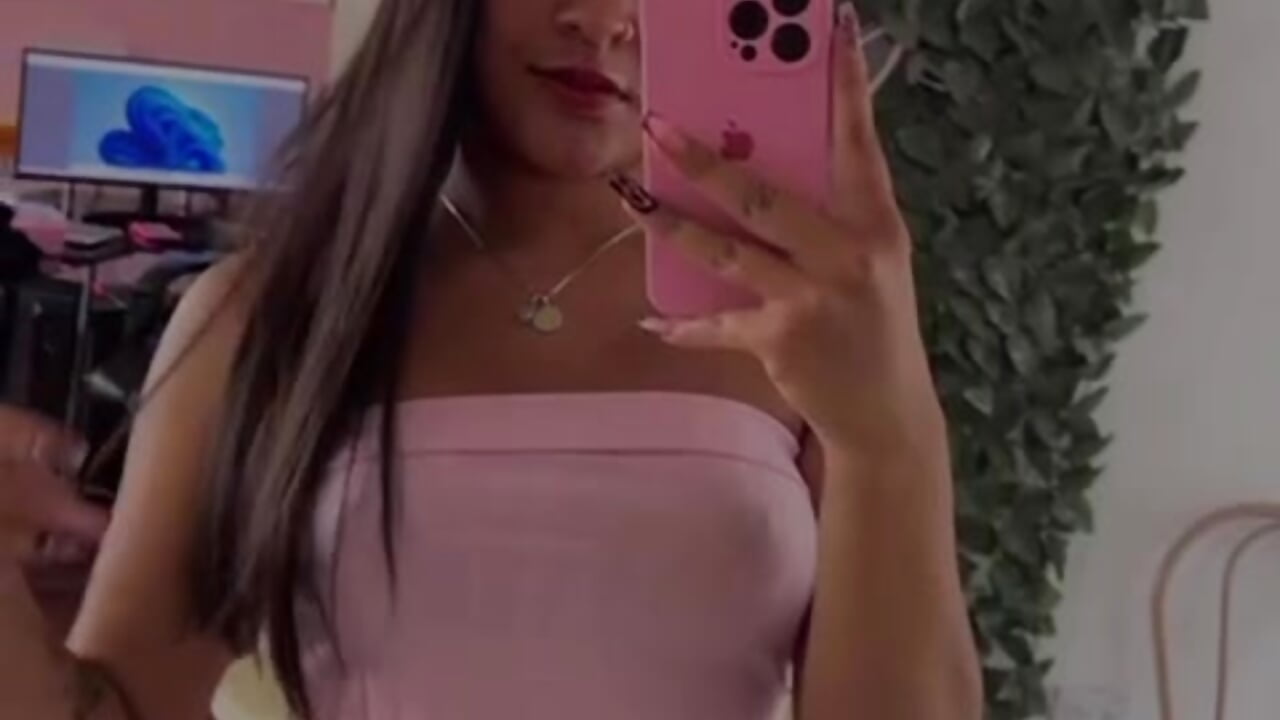 WhatsApp Video 2025-10-21 at 11,30,17 AM - video by AriannaPink_ cam model