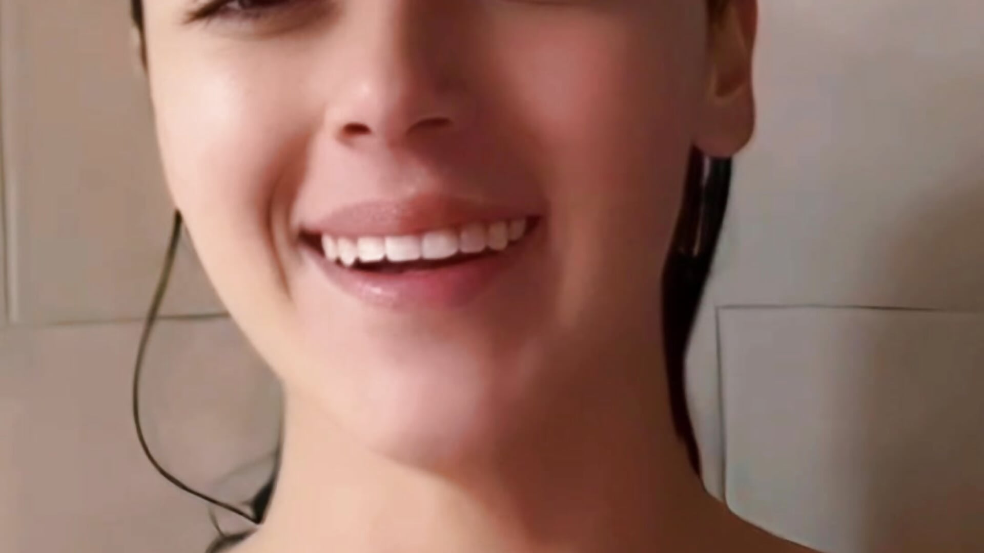 TASTE ME - video by Lia__white cam model