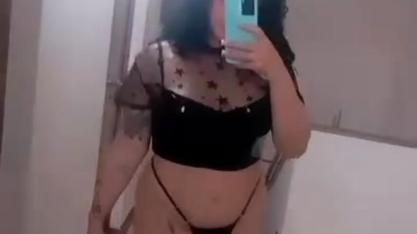 🫦 - vídeo de la modelo de cam criiis_laurenss