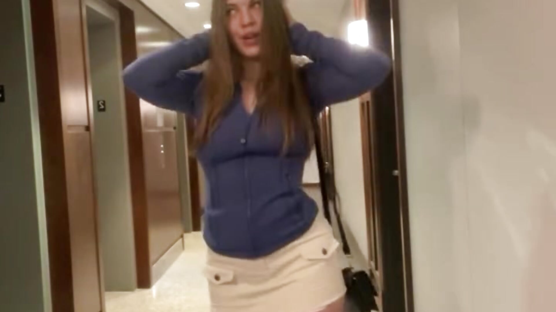 Cutie fit – video od webkamerové modelky elliepixie