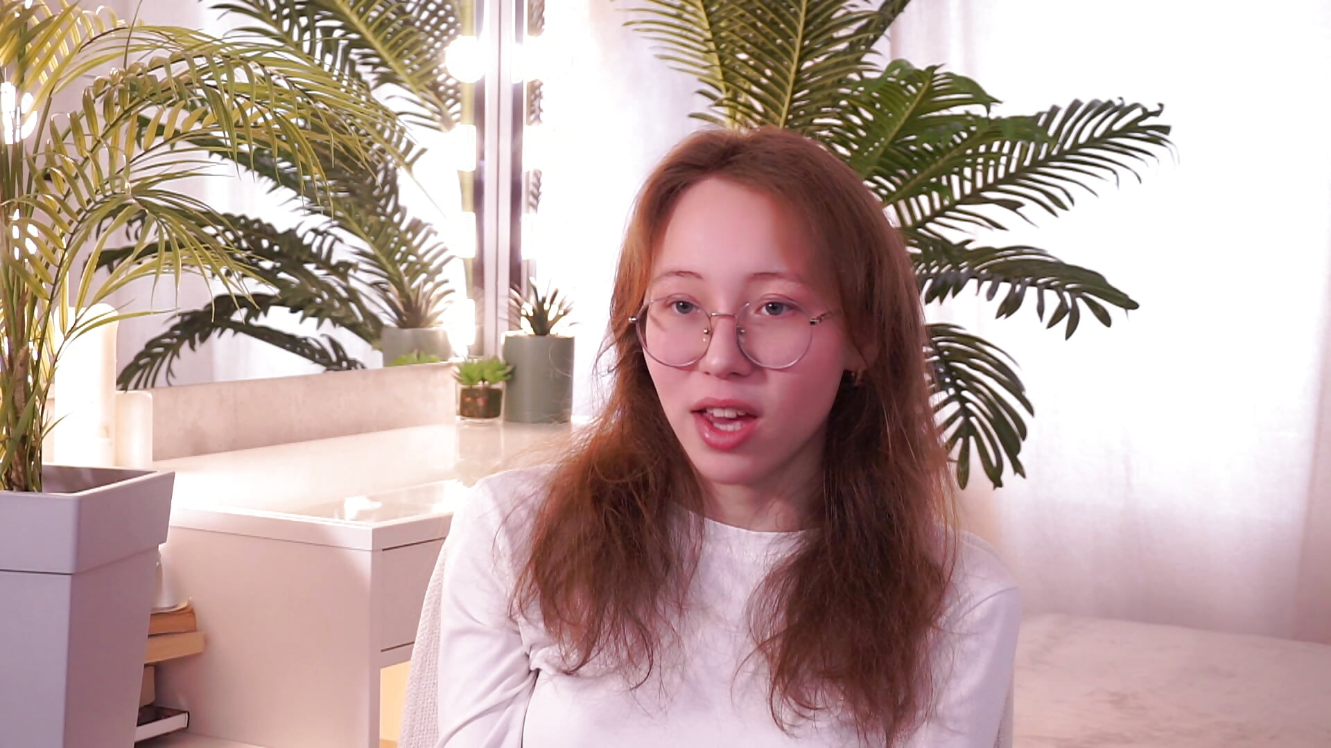 90909090 - video by JaniseIth cam model