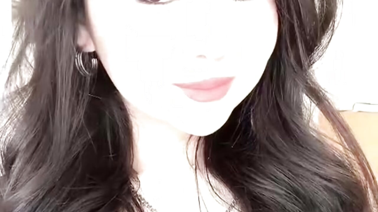 IMG_5283 - video by ZenaMbounu cam model