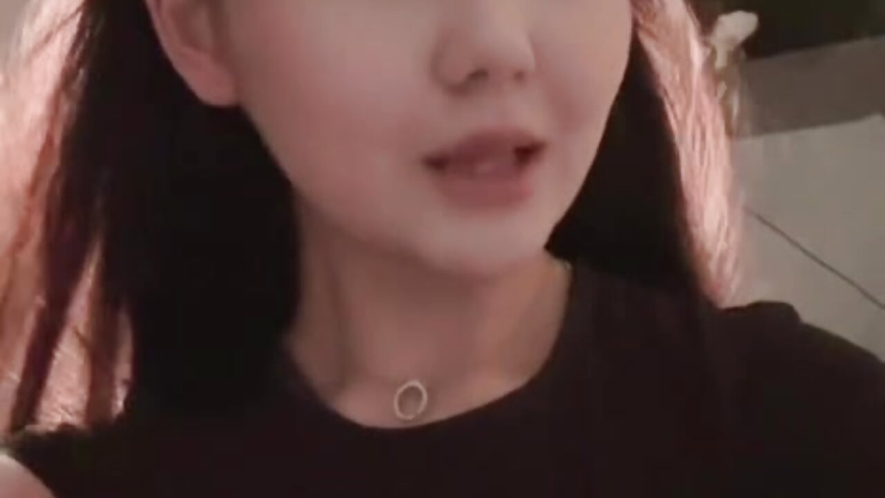 IMG_4245 - video by ZenaMbounu cam model