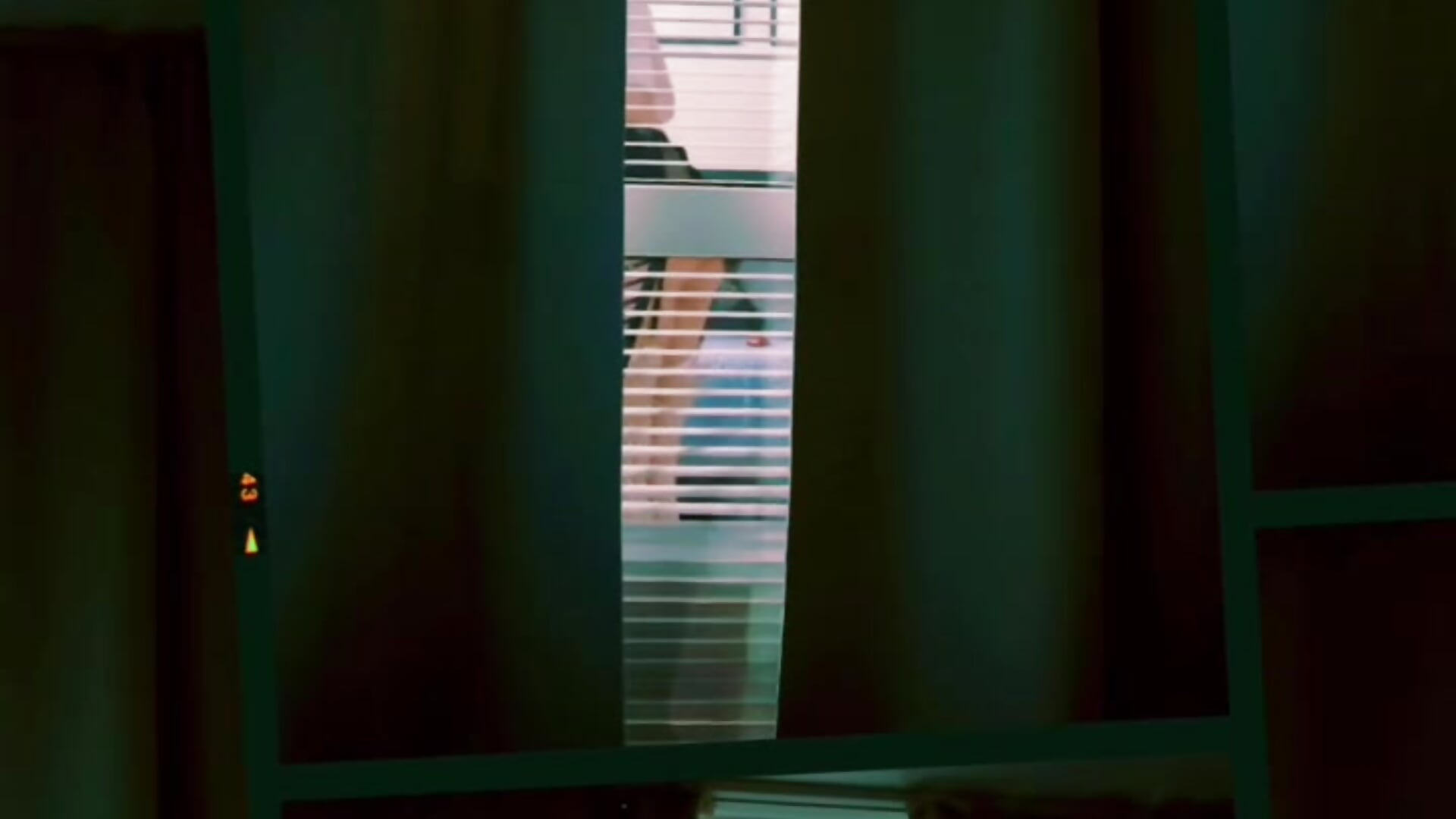 Some one is peeping on me－カメラキャストのKess-Edisonの動画