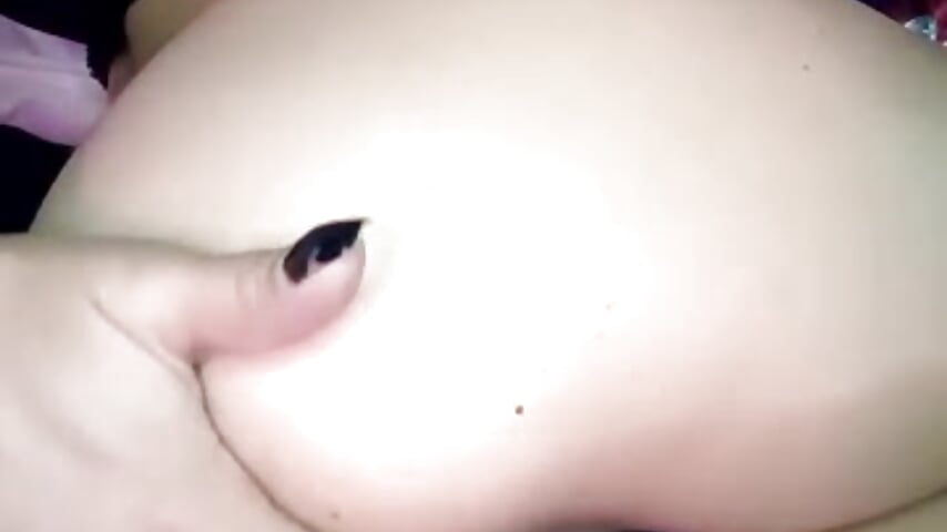 Finger un ass and dildo 🍆🍑