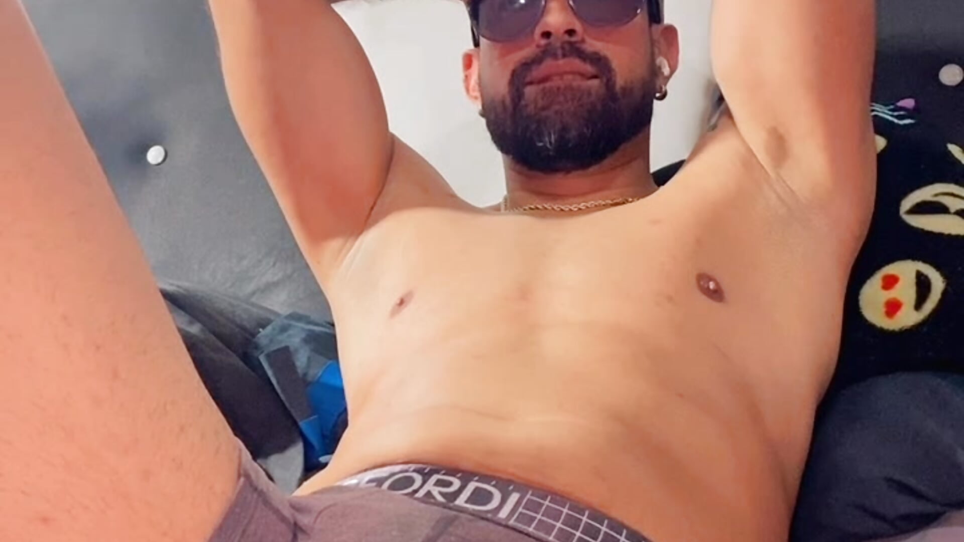 Hacemos algo divertido ? - video by Tumodelofavorito cam model