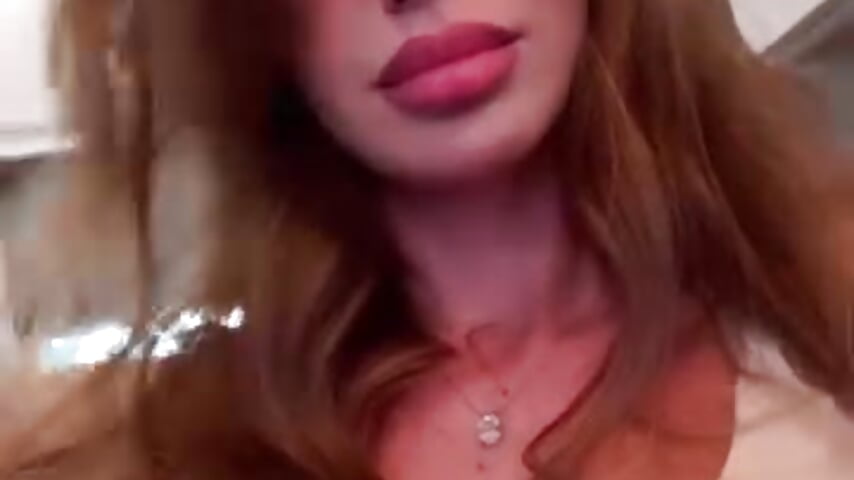 hiiiiii boobiesssss - video by nakeli cam model