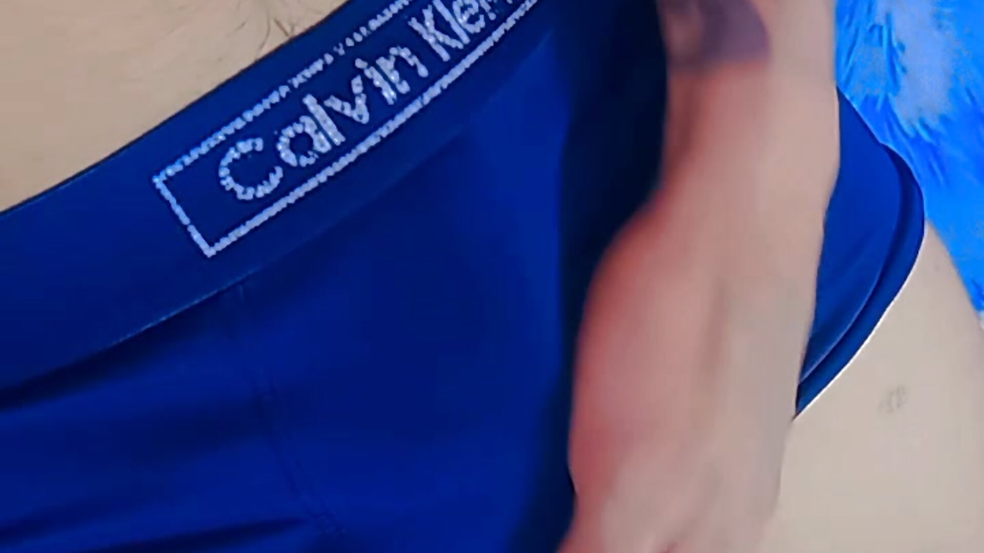 Lên Cơn Nứng－カメラキャストのDodderedSitkaの動画