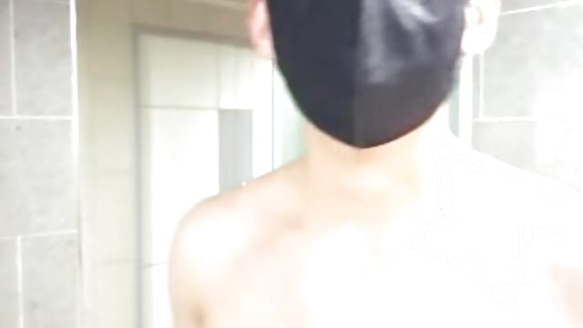 Restroom - video by asdkr123 cam model