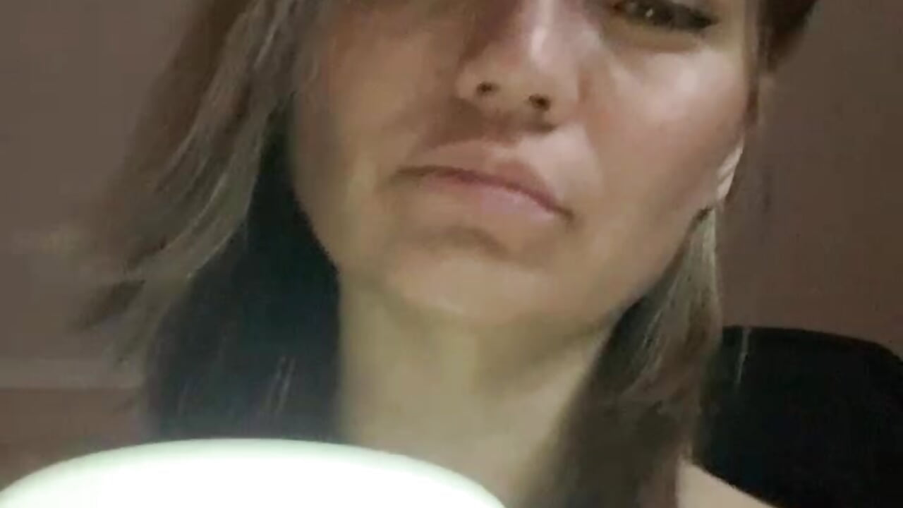 Million kisses for you – video od webkamerové modelky ElizavetaCream