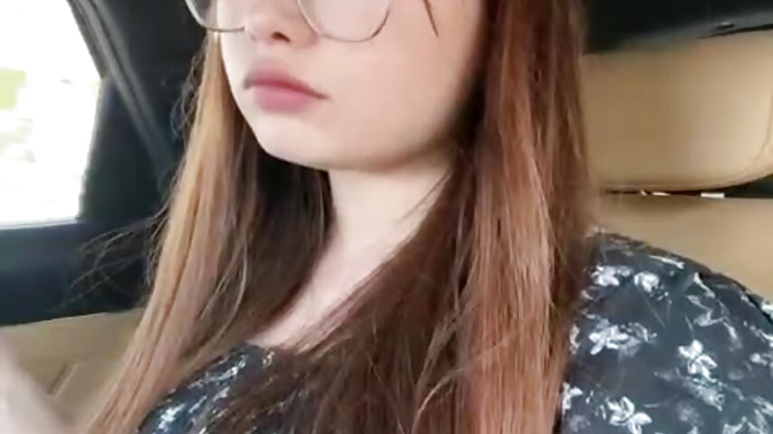 i love cars – видео вебкам-модели LeliaPeeler