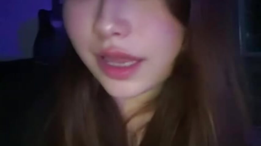 IMG_4034 – видео вебкам-модели LeliaPeeler