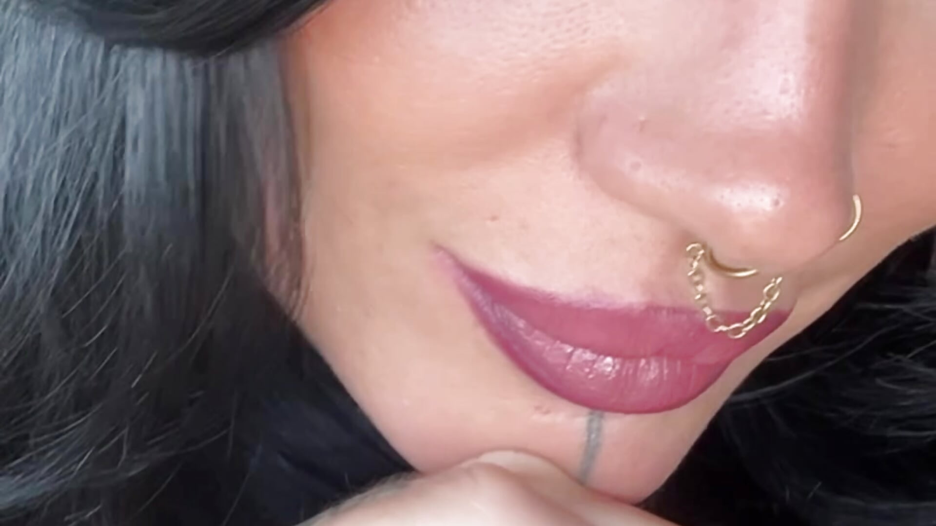 c88562a0e77e4f1c9c77294e5a573b98 - video by Addictive-Phoenix cam model