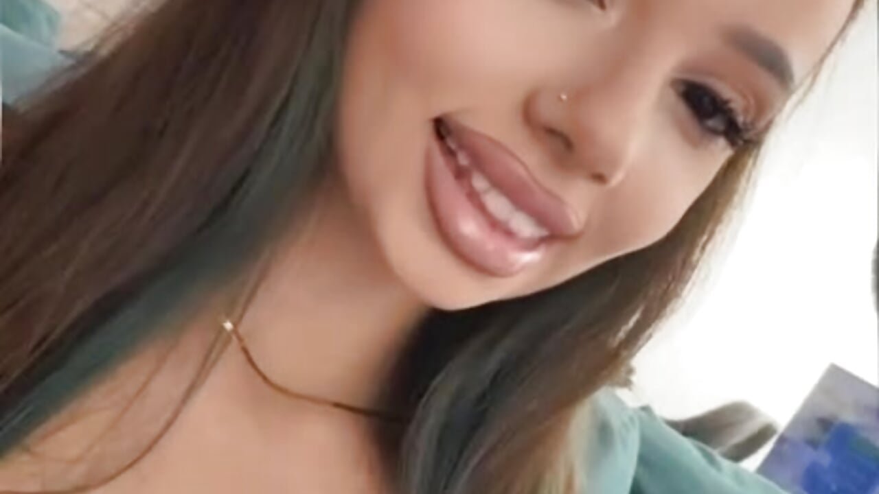 welcome me <3 – video af Aisha_Bee cam-model