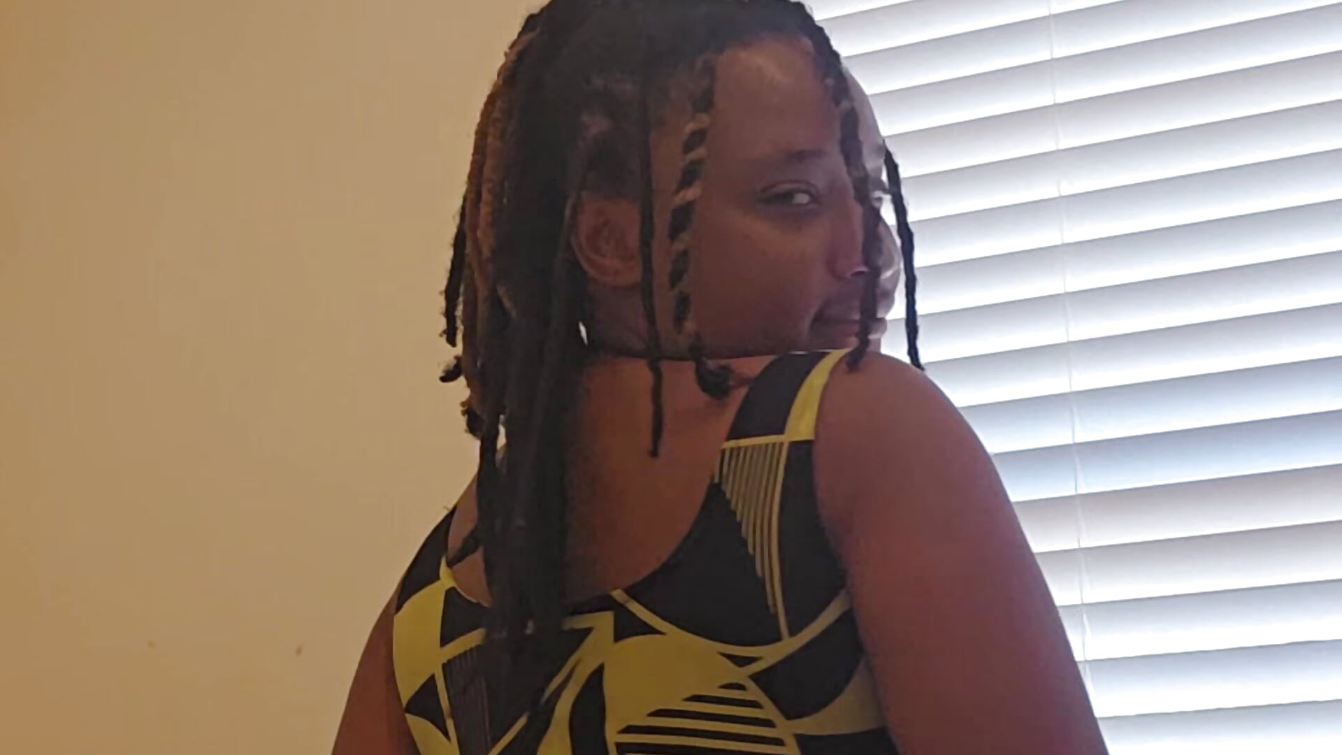 20251023_155434_1 - video by queencarameldrop cam model