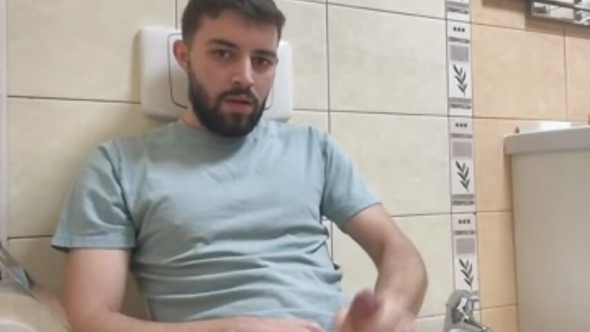 [5 Feb 18:39] Public Show - copy 5 Feb 19:27 - clip cu danyele69 model videochat