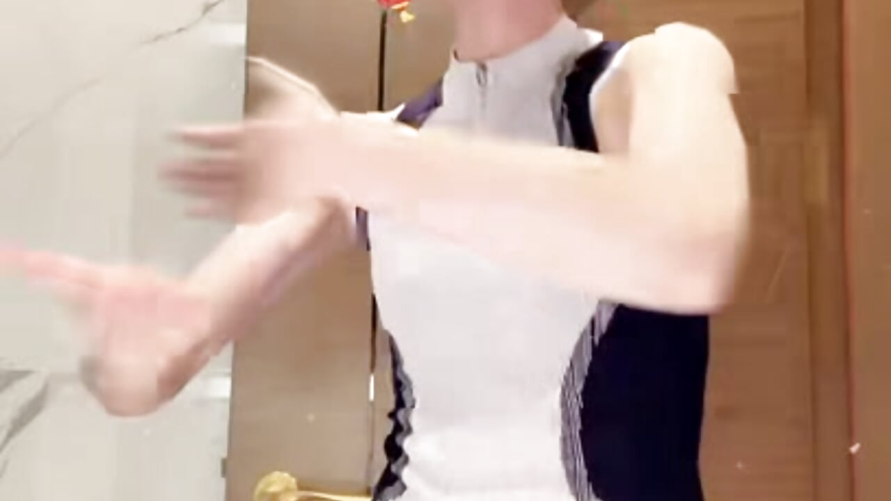 财神摇 - video của người mẫu cam Hboer-688-