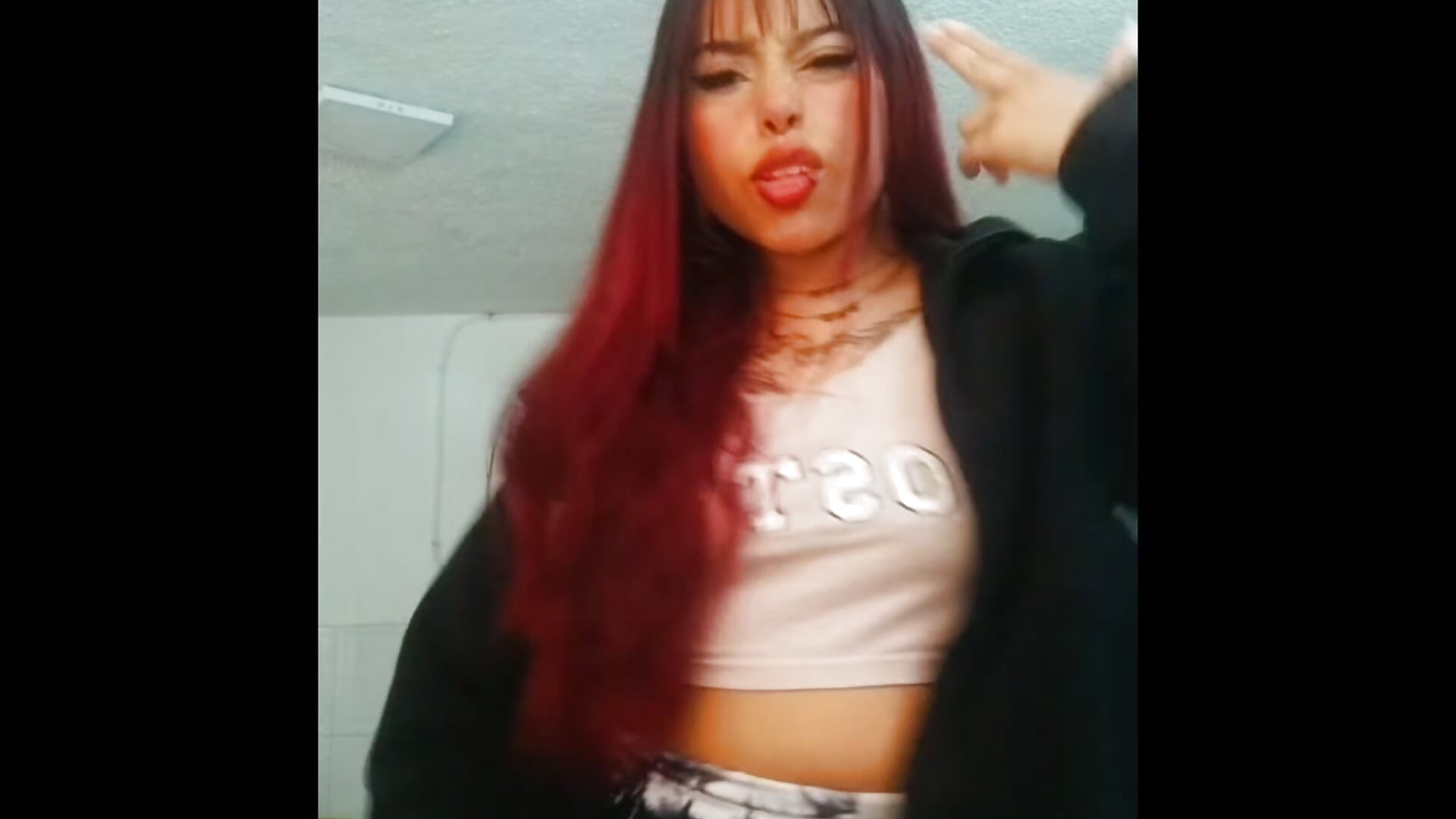 Another little dance - LittleNathy_ adlı kamera modelinin videosu