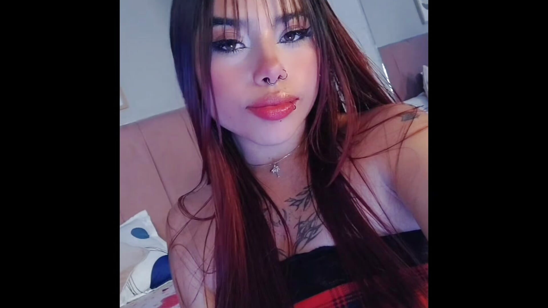❤️‍🩹 - vídeo de la modelo de cam LittleNathy_
