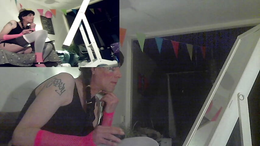 2026-01-01 05-23-42,remuxed – видео вебкам-модели MannenKut