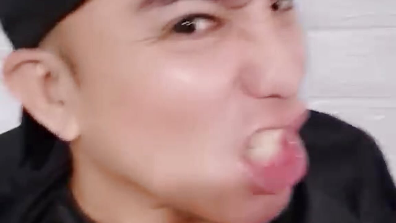 b0ec0774-7a2a-4224-bb25-1238356255e3 (1) - vídeo de la modelo de cam yourasiandesire69