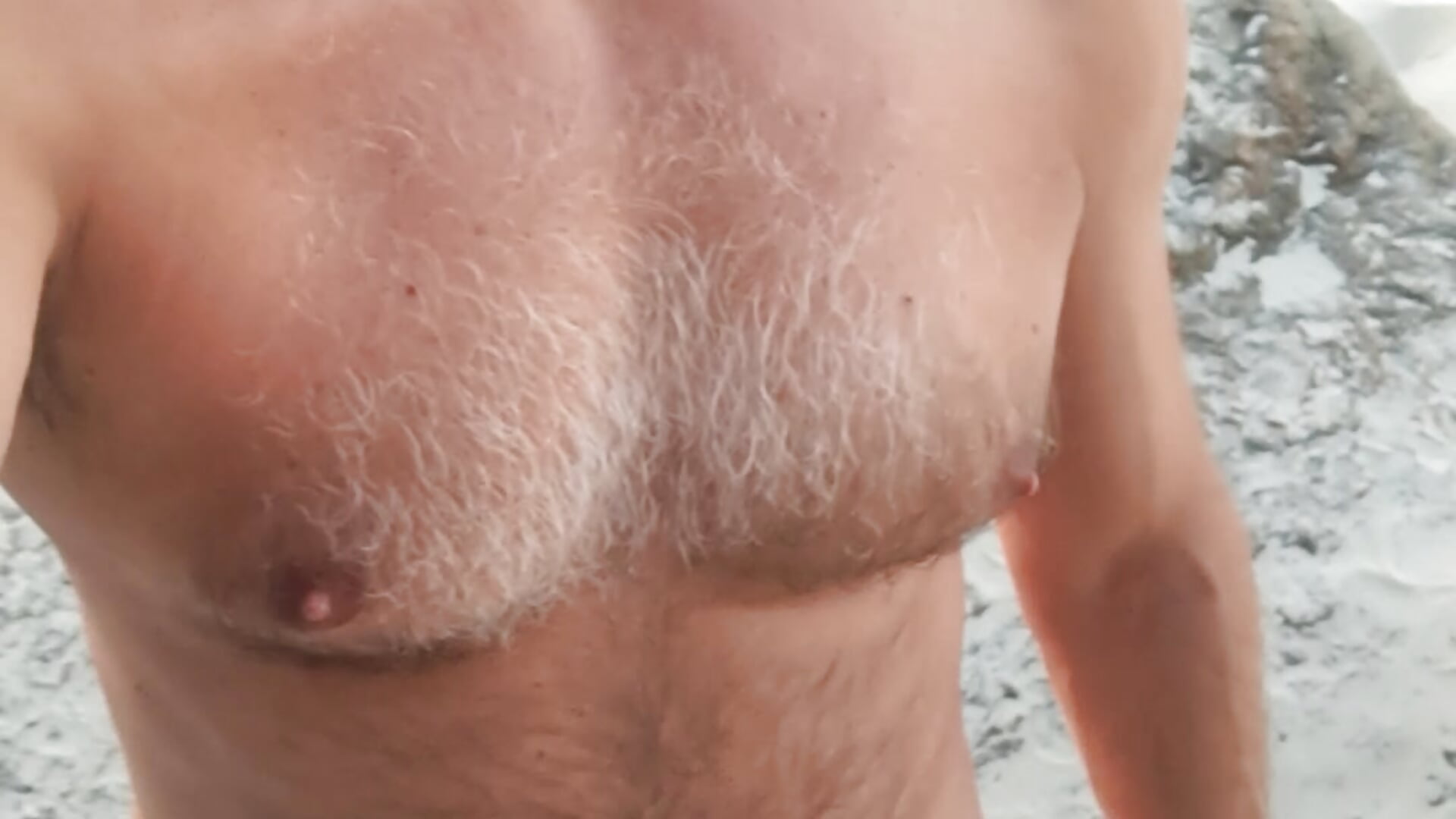Naked in the beach - BroBators主播的视频