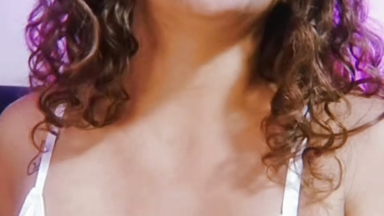 My cherries are naughty and eager to play - video by Caroline_Jons cam model