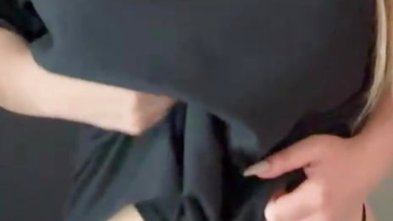 Give me more detail😉 - video by sarah_honey__ cam model