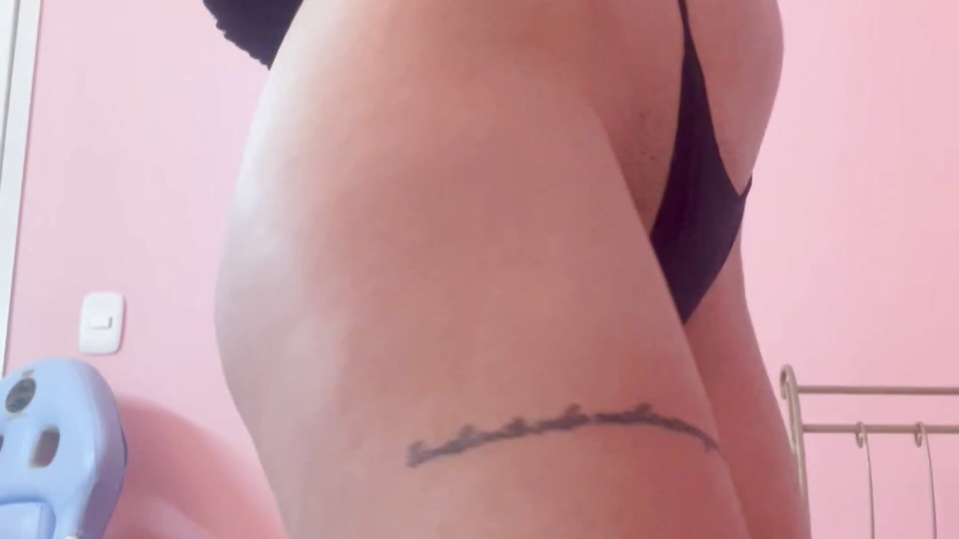 Know a little more about me - sarah_honey__ 캠 모델의 동영상