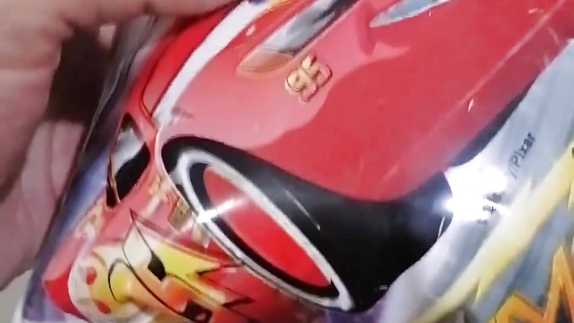 jugando - video by FANTASSYTABOO cam model