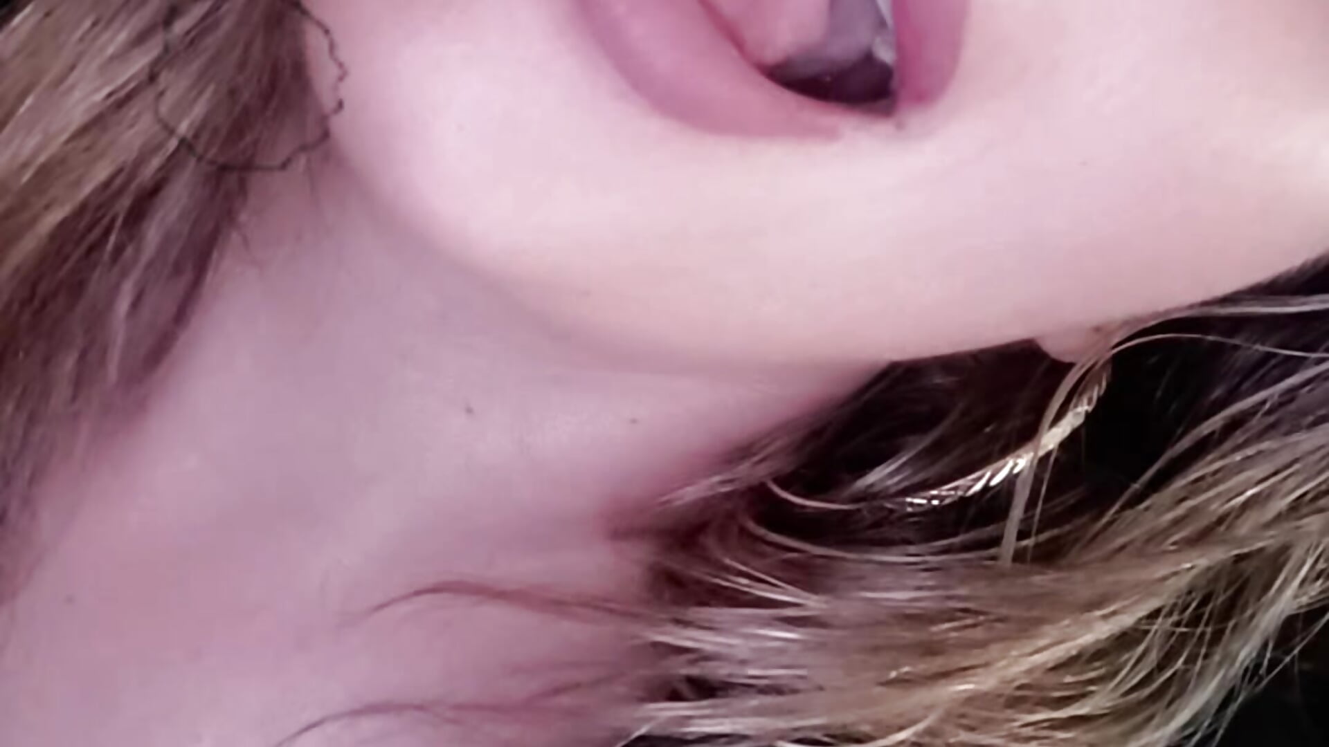 510977fd0652117e6cec20d515a2710a - Video von Sweetredvelvet Cam-Model