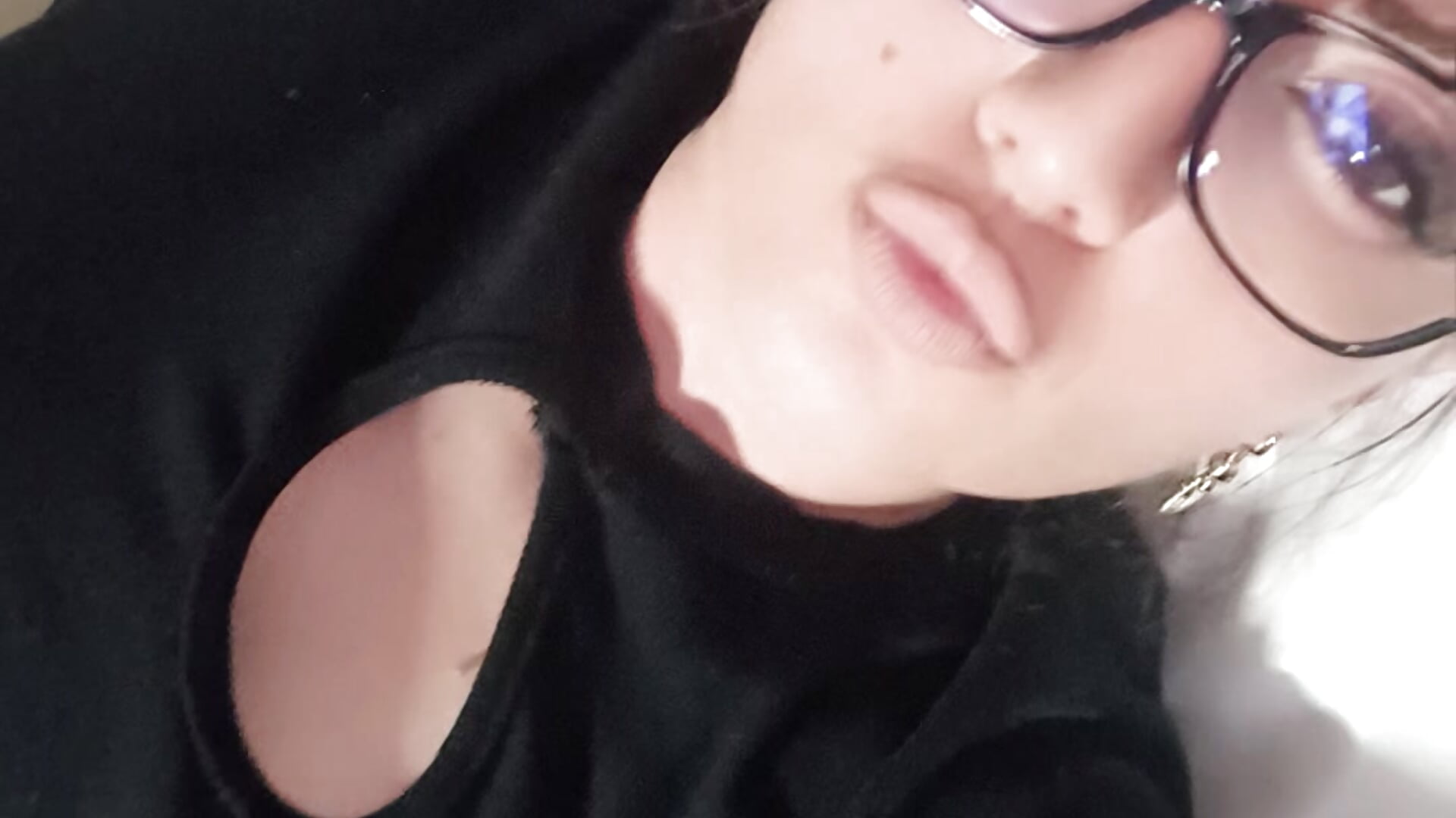 Snapchat-1319745134 - Video von Sweetredvelvet Cam-Model