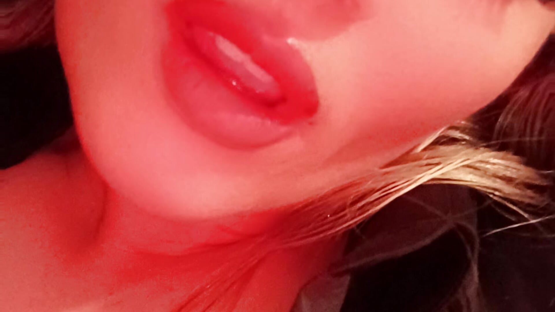 Ai curaj… sau doar privești? - video av Sweetredvelvet cam-modell