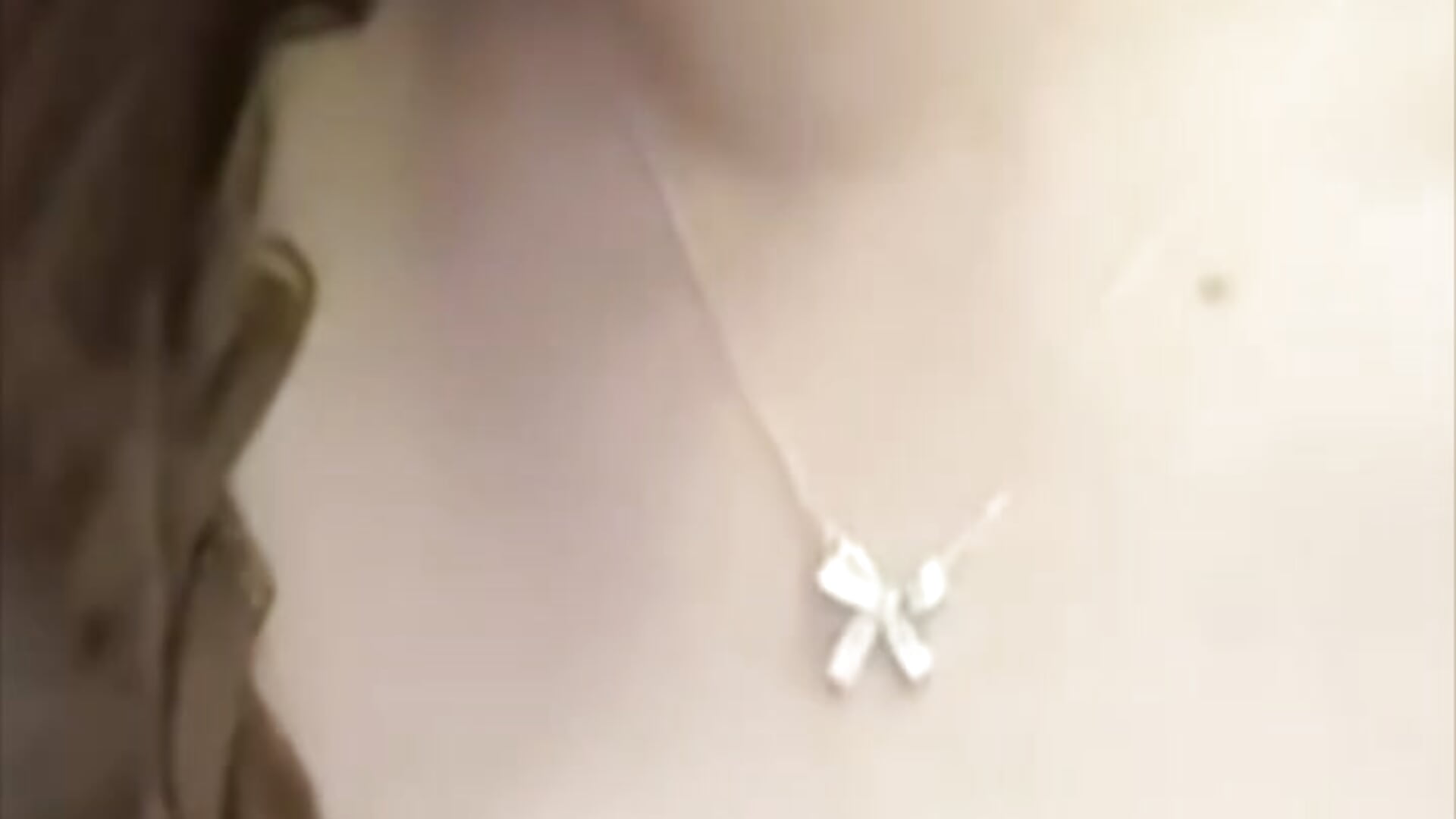 なぜ人々は私を嘲笑するのだろうか？ - video van ezabel- cam-model