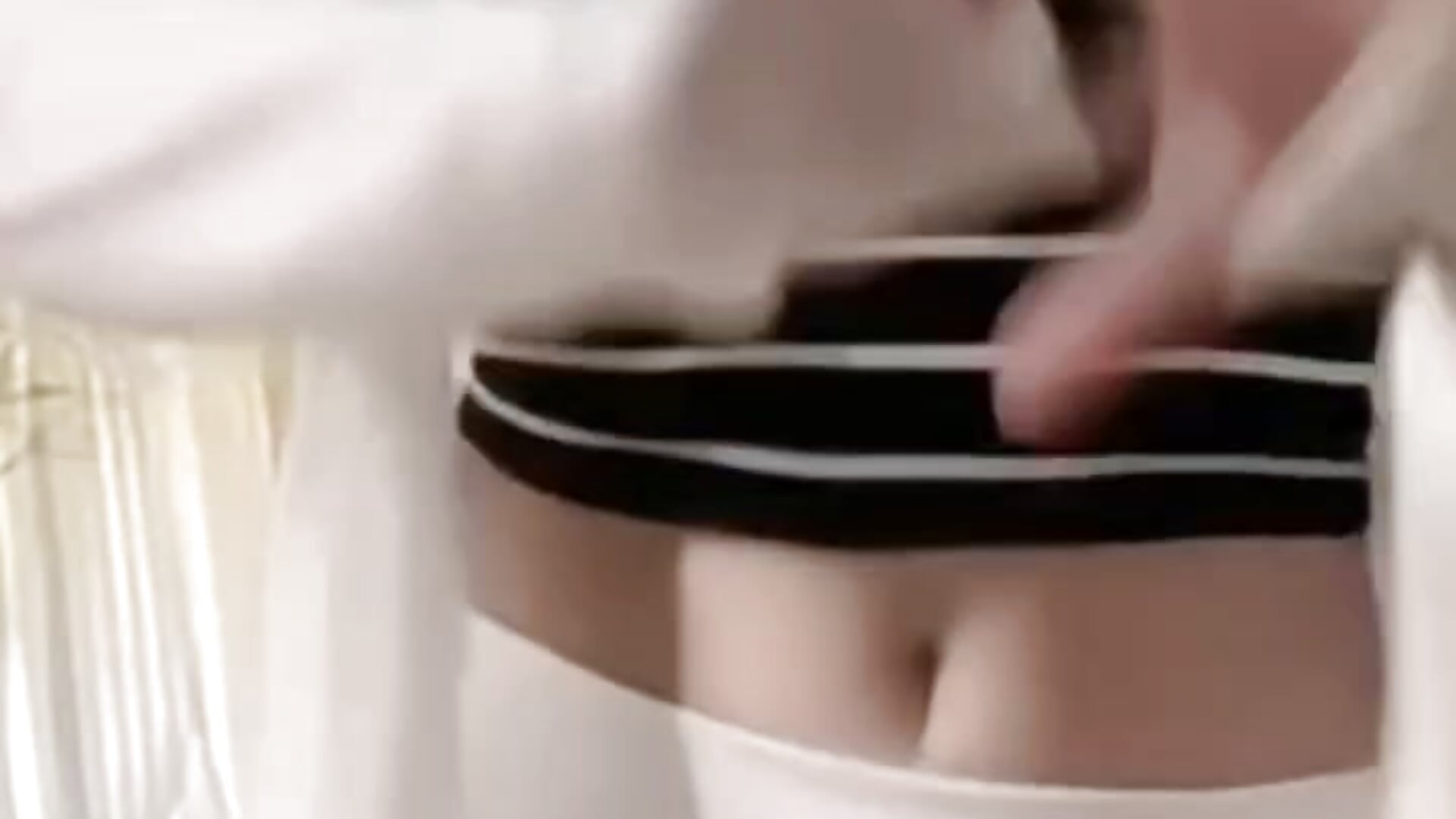 C2Cを悲しいラブストーリーと呼びたい人は誰もいません。 - video oleh ezabel- kamera model