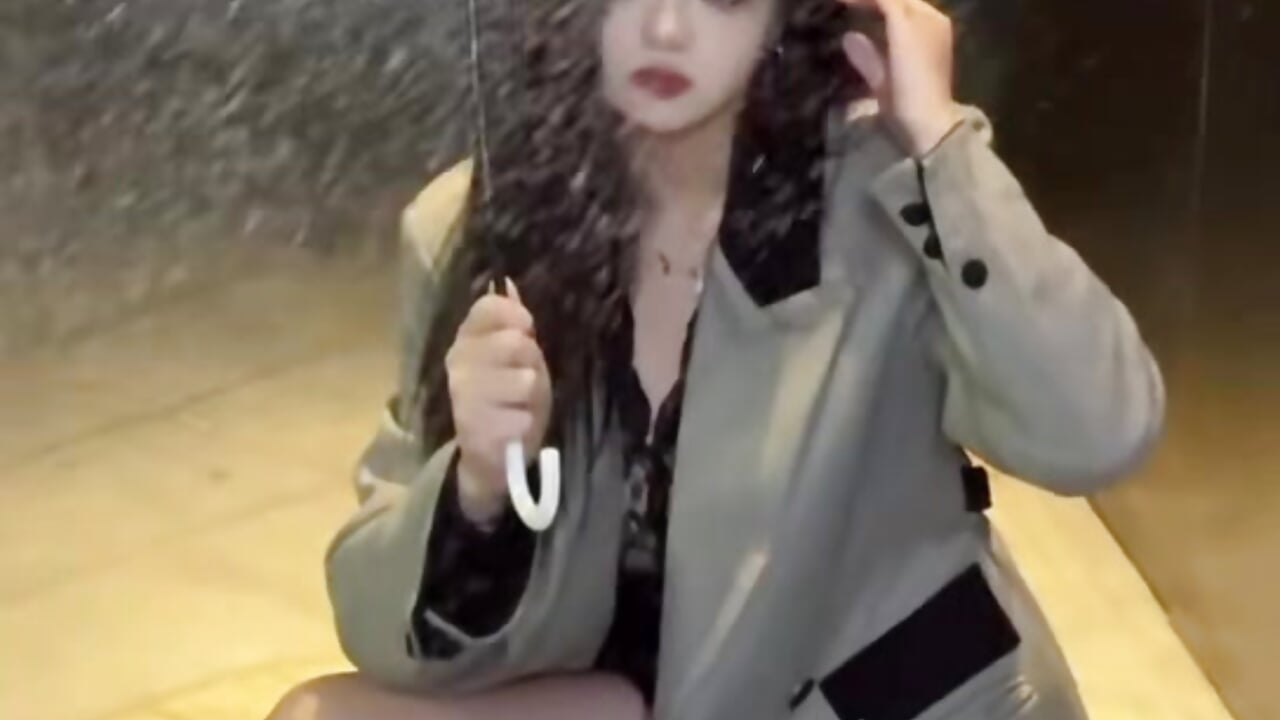四号露露 - video di DJ-babala modella di cam