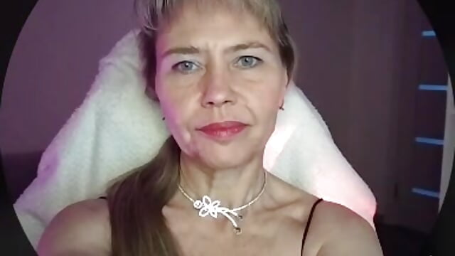 My looks from live streams. - video oleh Carla_Vogue kamera model