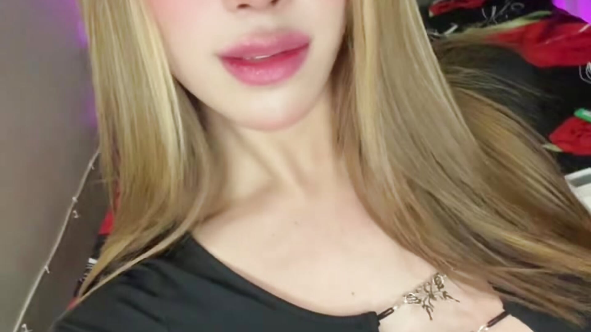 ❤️ – video od webkamerové modelky _AsianKarinaaa