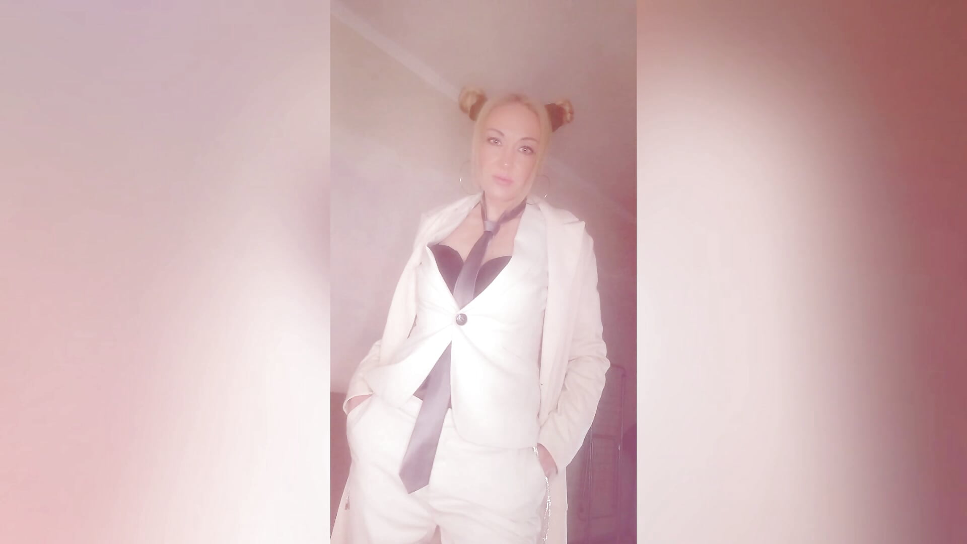 hi - video od modelky/modela LilaniLoverx