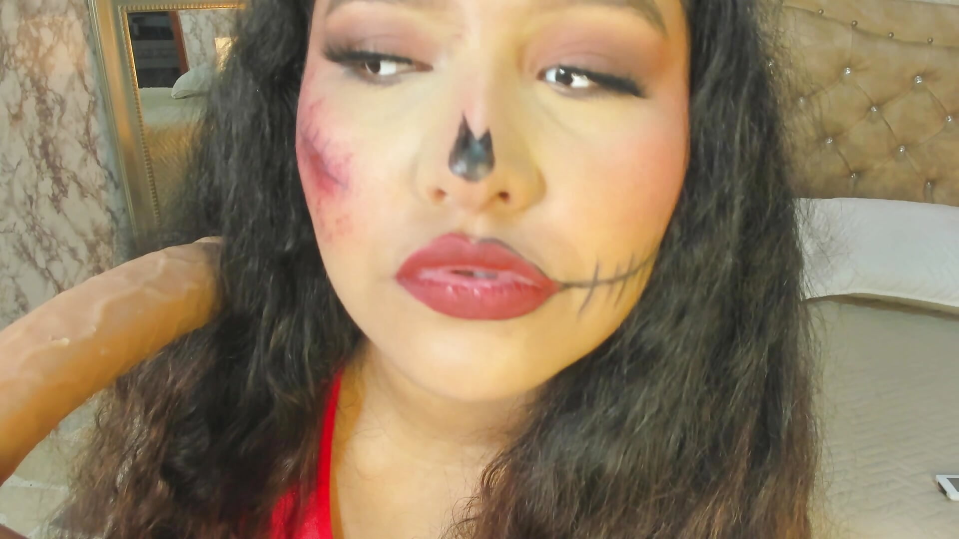 Wild girl - video by WhitneySweet cam model