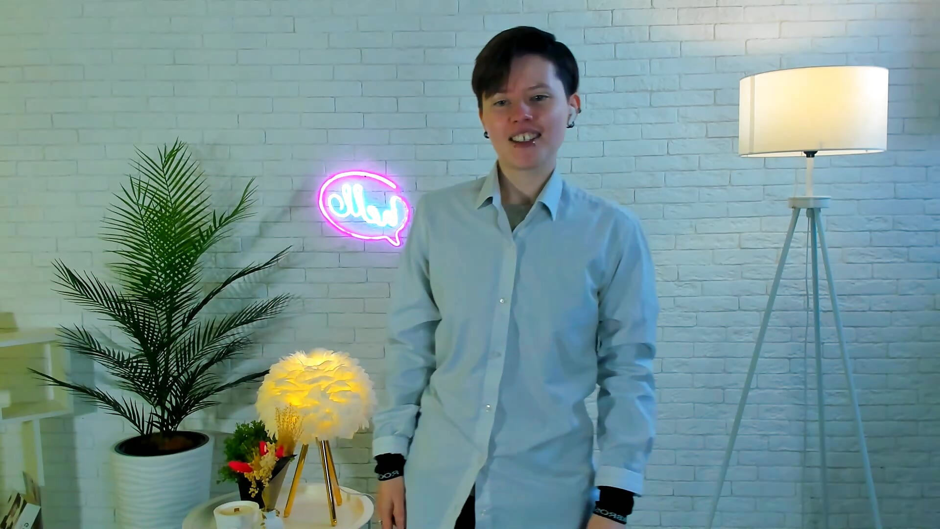 my cute dance - video by BellaVanruiten cam model