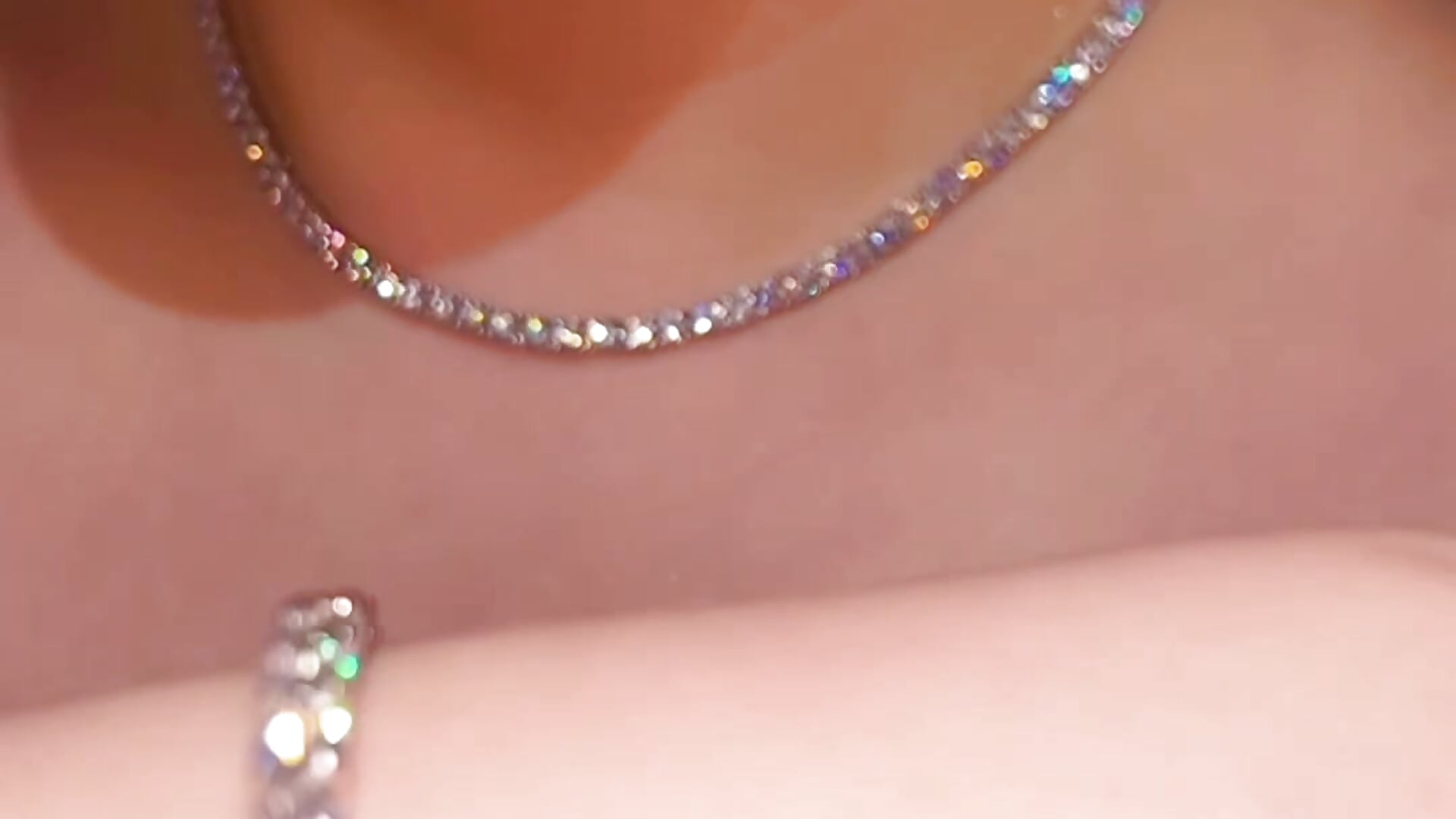 Always sparkly 💋 - video by goddess_444 cam model