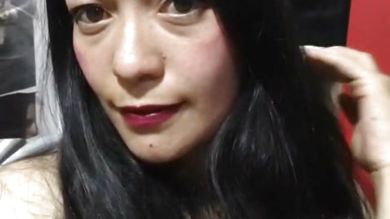 🌸👀 - video by stefany_adams__ cam model