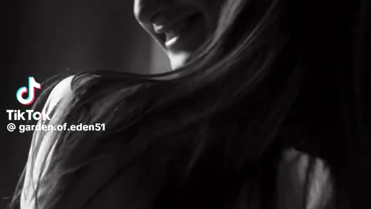 1000135361 - video by Gizemm22 cam model