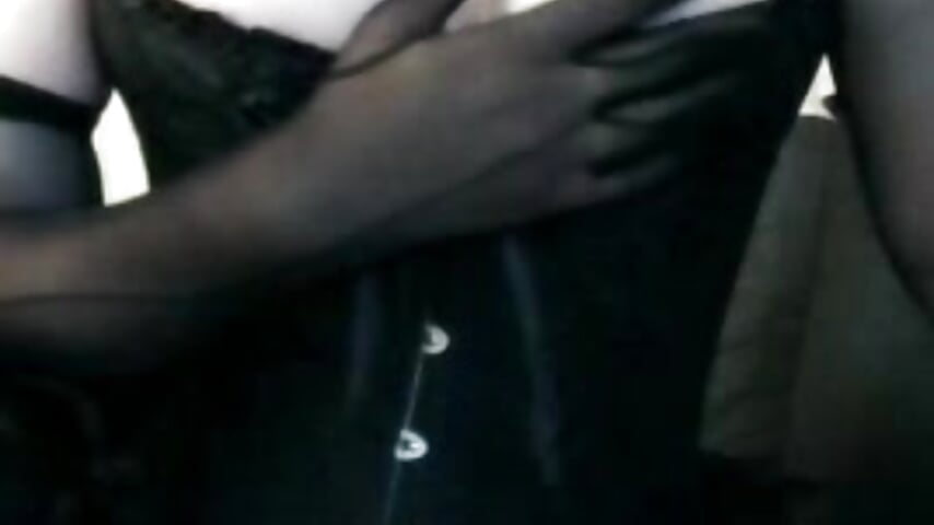 tes1j - video by NickyBaby53 cam model