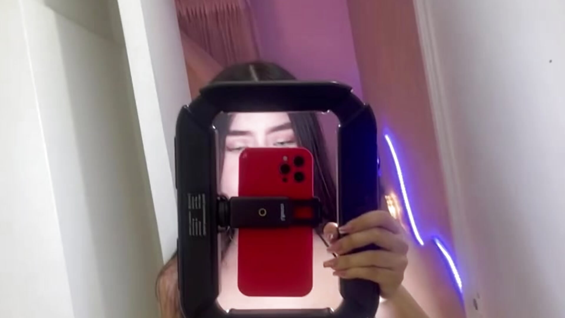 Horny and sexy 🔥🍒 - 視頻由 EmiliClarke 主播提供