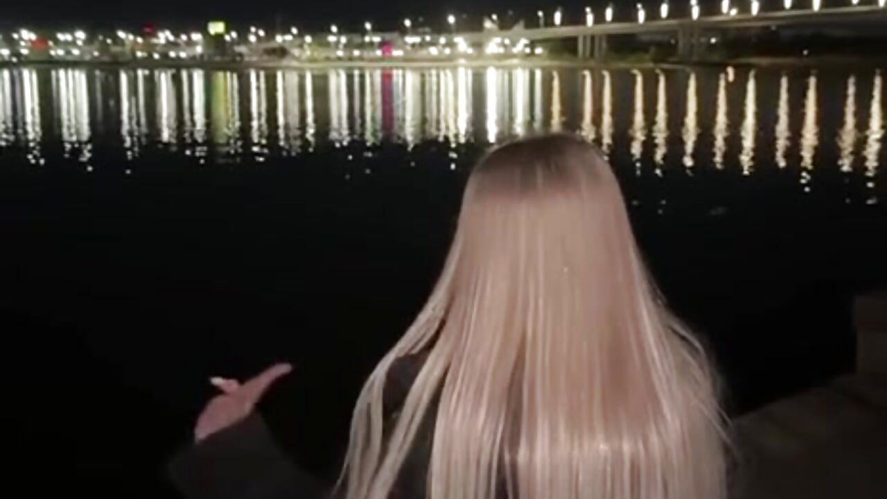 i ht dis pls - video by AidaGloshen cam model