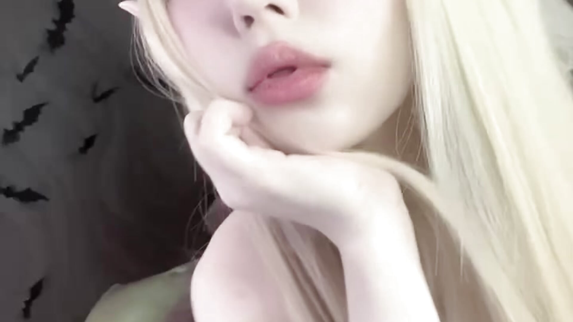 cute elf is waiting for your attention 🥰 - video by VivieSunn cam model